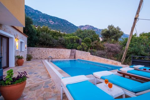2+1 Villa in Kalkan, Antalya, Türkei Nr. 215475 - 25
