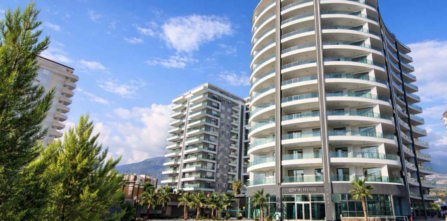 Квартира  1+1 в Махмутларе, Анталья, Турция №228404