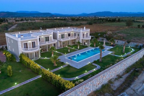 5+1 Villa  in Milas, Mugla, Turkey No. 216193