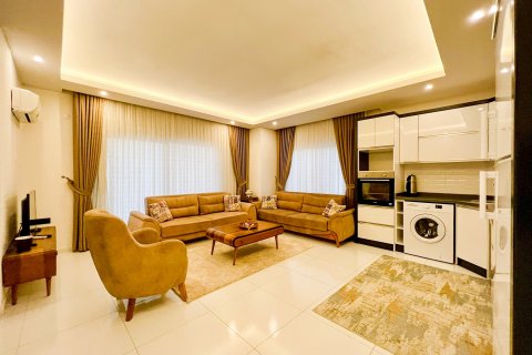 2+1 Lejlighed  i Mahmutlar, Antalya, Tyrkiet Nr. 134307