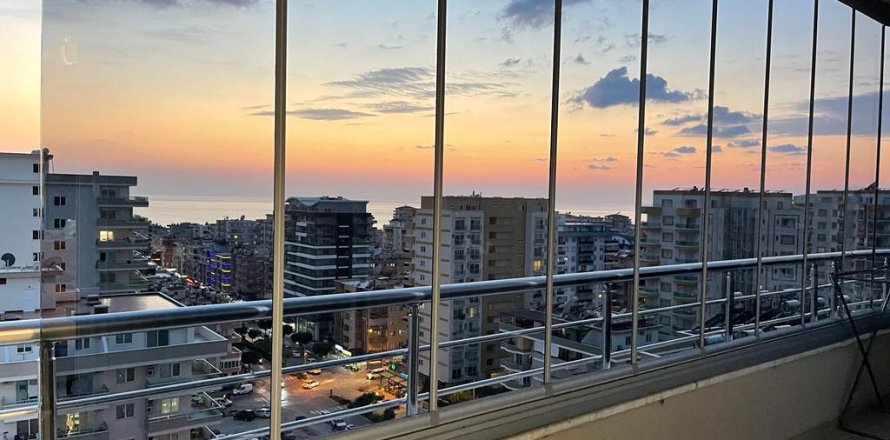 2+1 Apartment  in Mahmutlar, Antalya, Turkey No. 133887