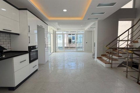  در  Kusadasi ، ترکیه 140 متر مربع.  شماره 228662 - 7