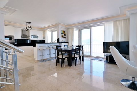 4+1 Villa  i Kargicak, Alanya, Antalya, Tyrkia Nr. 134252 - 13