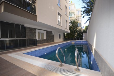 1+1 Leilighet  i Alanya, Antalya, Tyrkia Nr. 102531 - 2