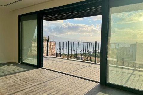 Продажа квартиры  в Кушадасы, Айдыне, Турция 3+1, 135м2, №215766 – фото 8