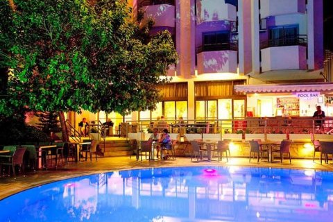 هتل در  Kusadasi ، ترکیه 1500 متر مربع.  شماره 110501 - 5