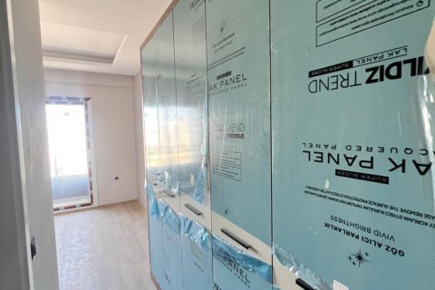 2+1 Wohnung in Mezitli, Mersin, Türkei Nr. 211787 - 8