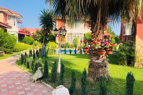 3+1 Villa  i Kemer, Antalya, Turkiet Nr. 217130