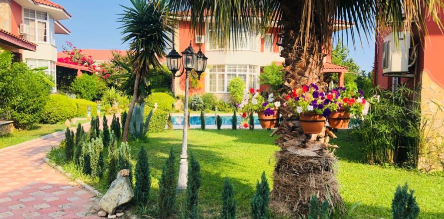 3+1 Villa i Kemer, Antalya, Tyrkiet Nr. 217130