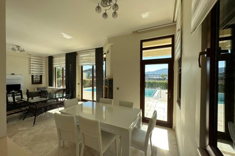 3+1 Villa i Mahmutlar, Antalya, Tyrkia Nr. 100755 - 16