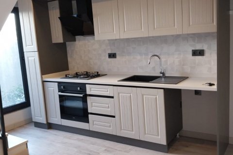 2+1 Lägenhet i Kusadasi, Aydin, Turkiet Nr. 90760 - 2