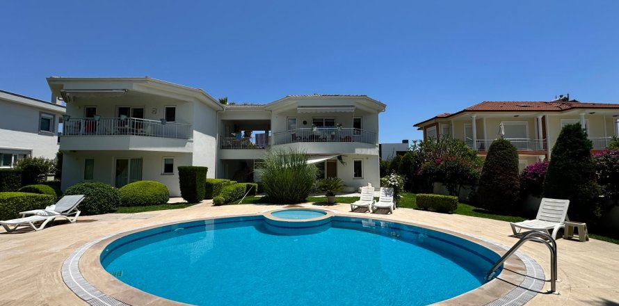 2+1 Apartment in Kemer, Antalya, Turkey No. 226262