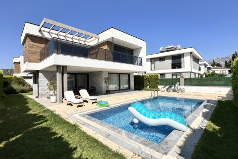 4+1 Villa  in Kemer, Antalya, Turkey No. 228425