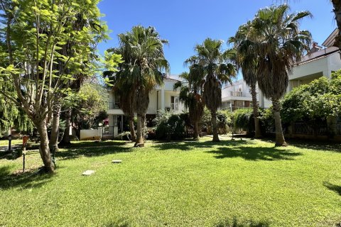 ویلا در Kemer ، ترکیه 4 خوابه ، 190 متر مربع. شماره 227729 - 2