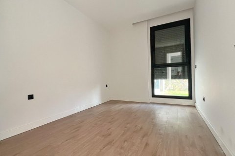 Продажа квартиры  в Кушадасы, Айдыне, Турция 3+1, 135м2, №215766 – фото 16