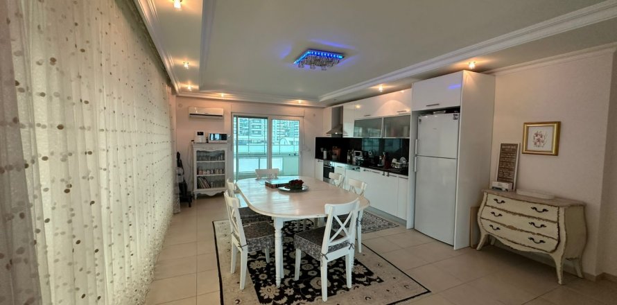 Квартира  5+1 в Аланье, Анталья, Турция №98002