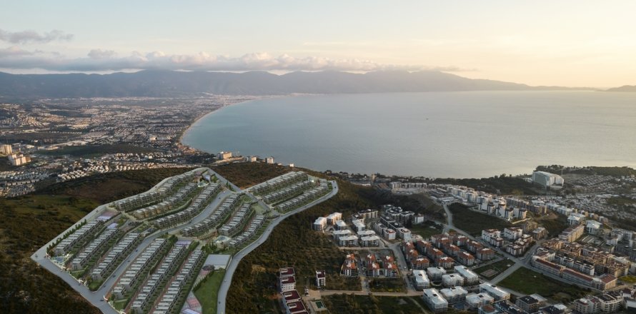  در  Kusadasi ، ترکیه 140 متر مربع.  شماره 228657