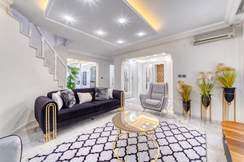 Villa for sale in Turkler, Alanya, Antalya, Turkey, 4 bedrooms, 250m2, No. 206696 – photo 22