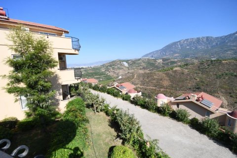 2+1 Villa  in Kargicak, Alanya, Antalya, Turkey No. 100461