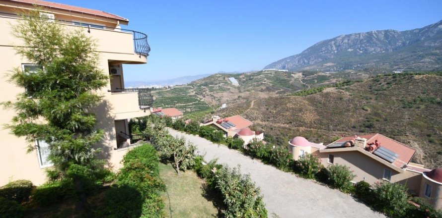 2+1 Villa in Kargicak, Alanya, Antalya, Turkey No. 100461