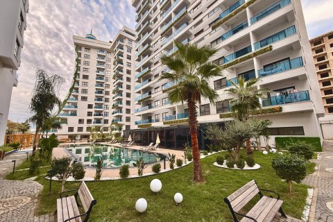 1+1 Lägenhet i Mahmutlar, Antalya, Turkiet Nr. 214733