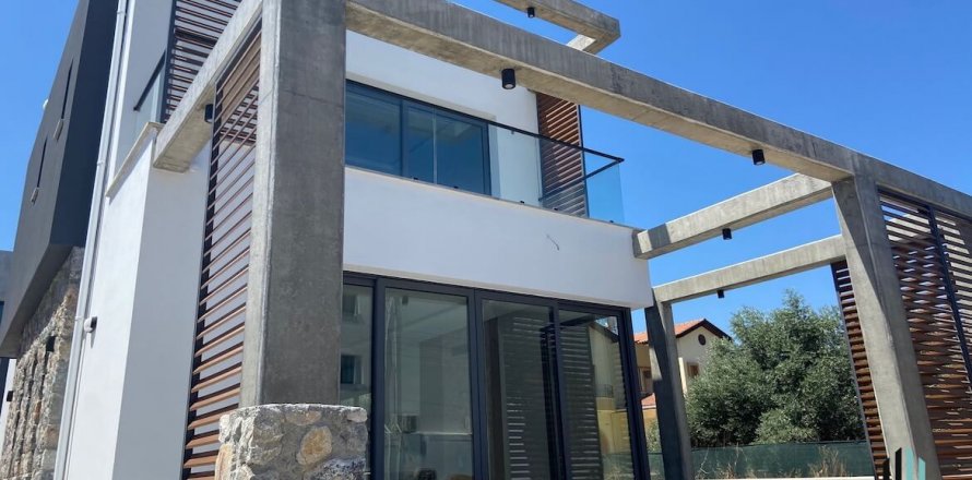 3+1 Villa  in Catalkoy, Girne,  Nr. 90553