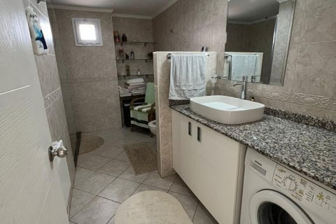 Apartment for sale in Cikcilli, Antalya, Turkey, 2 bedrooms, 120m2, No. 103994 – photo 16