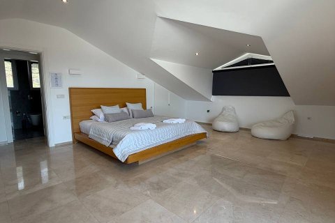 5+2 Villa  i Fethiye, Mugla, Tyrkia Nr. 221216 - 15