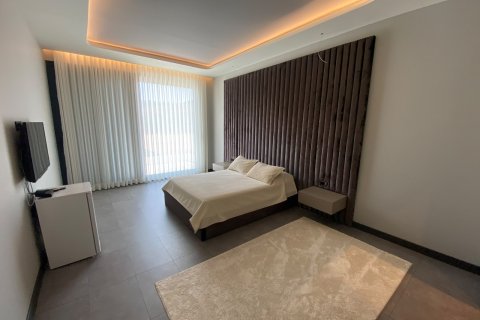 Продажа в Измире, Турция, 330м2, №228871 – фото 11
