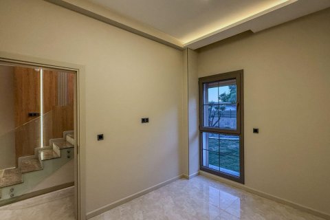 در Kusadasi ، ترکیه 250 متر مربع. شماره 226679 - 6