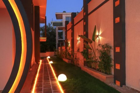 5+1 Villa i Kargicak, Alanya, Antalya, Tyrkiet Nr. 136058 - 14