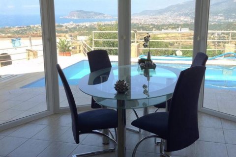3+1 Villa  i Kestel, Antalya, Tyrkia Nr. 136095