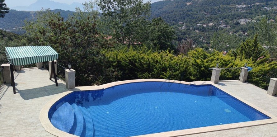 3+1 Villa  i Kalkan, Antalya, Tyrkia Nr. 140701