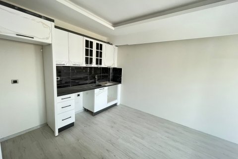 2+1 Leilighet  i Mersin, Tyrkia Nr. 140031 - 4