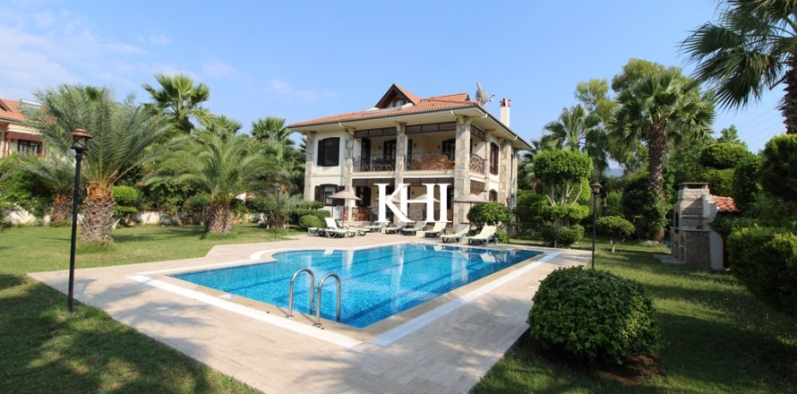 Villa  4+1  Dalyan, Muğla, Türkiye №219744