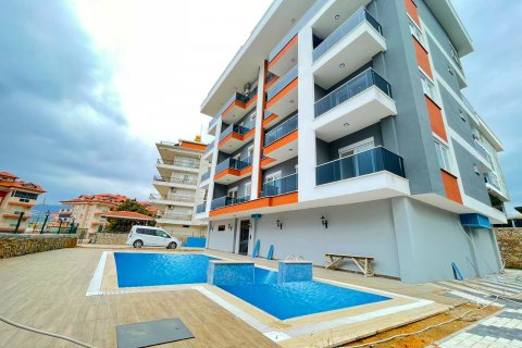 Daire  1+1  Oba, Antalya, Türkiye №97054