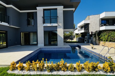 3+1 Villa  in Kemer, Antalya, Türkei Nr. 212323 - 2
