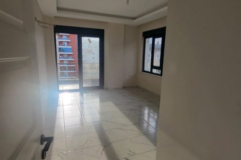 3+1 Takvåning  i Mahmutlar, Antalya, Turkiet Nr. 102853 - 8