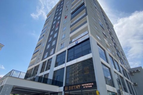2+1 Apartment  in Trabzon, Turkey No. 237566