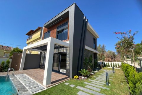 Villa for sale  in Kusadasi, Aydin, Turkey, 3 bedrooms, 250m2, No. 137142 – photo 5