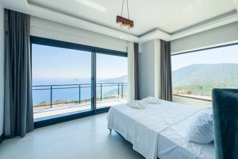 4+1 Villa i Kalkan, Antalya, Tyrkia Nr. 134238 - 14