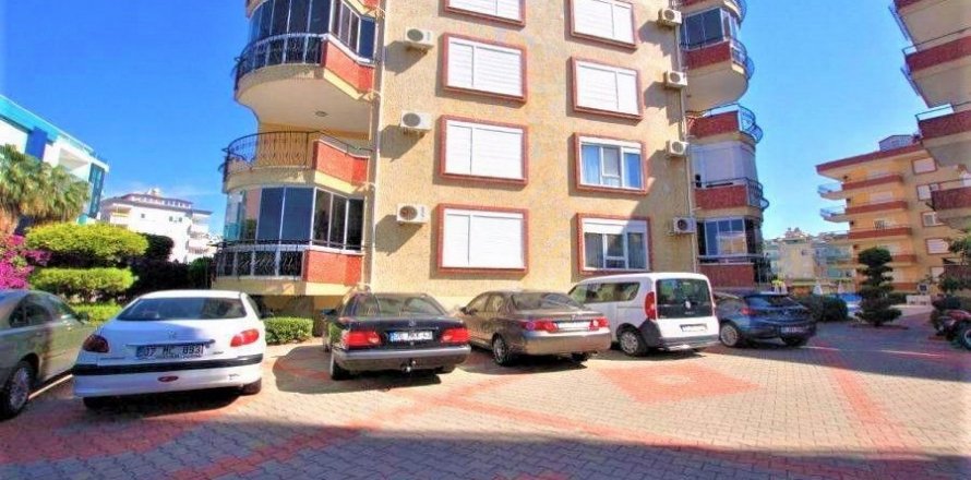 Dubleks daire  4+1  Oba, Antalya, Türkiye №92526