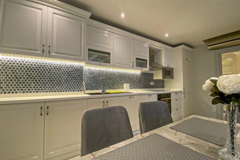 2+1 Lägenhet i Mahmutlar, Antalya, Turkiet Nr. 136755 - 8