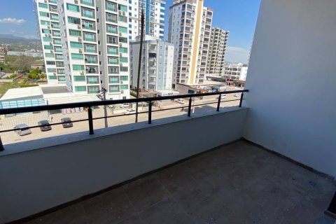Daire  2+1  Mersin, Türkiye №133987 - 9