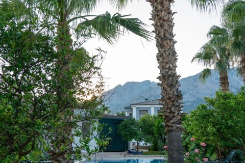 هتل در  Antalya ، ترکیه 300 متر مربع.  شماره 232180 - 3