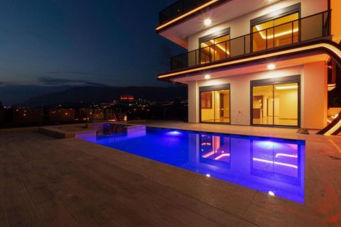 5+1 Villa i Kargicak, Alanya, Antalya, Tyrkiet Nr. 136058 - 3