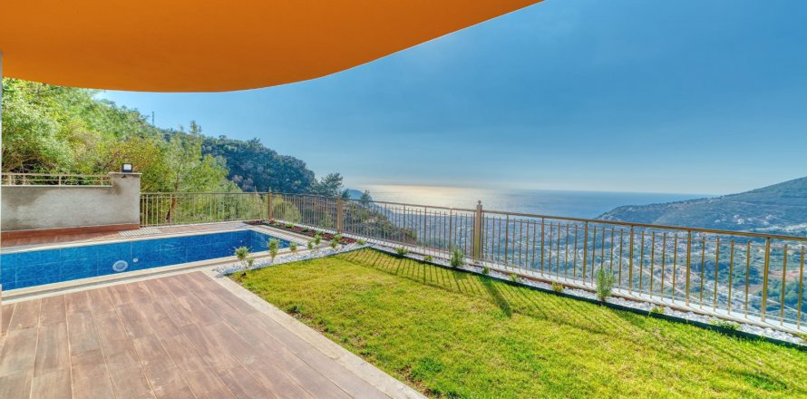 5+2 Villa in Bektas, Alanya, Antalya, Turkey No. 92563