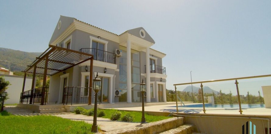 3+1 Villa in Bellapais, Girne, Nr. 90550