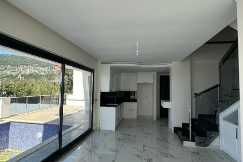 Продажа виллы  в Бекташе, Аланье, Анталье, Турция 3+1, 250м2, №215681 – фото 9