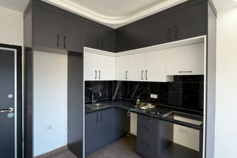 1+1 Lägenhet i Oba, Antalya, Turkiet Nr. 221473 - 3